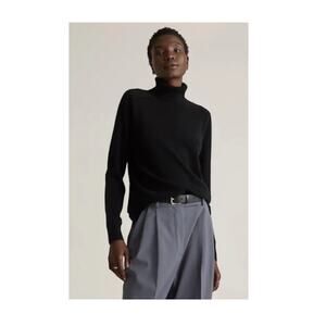 Quince 100% Mongolian Cashmere Turtleneck Sweater Minimalist Black Sz M #35